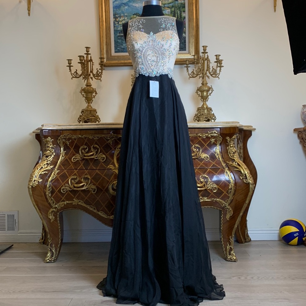 Illusion rhinestone embroidery bodice formal evening prom dress